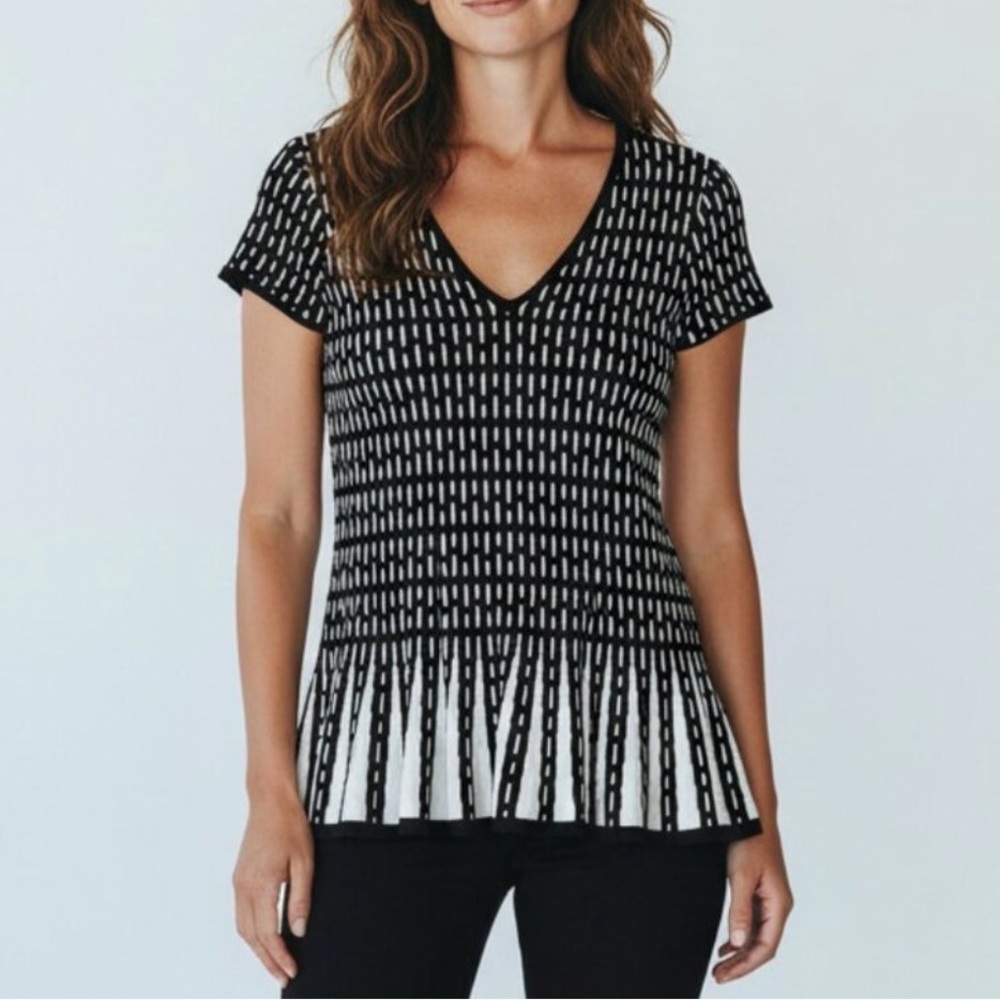 Antonio Melani Black & White Geometric Knit Peplum Top - Sculptural Slimming S